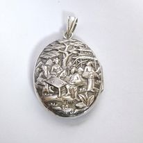 Antique Chinese Silver Locket