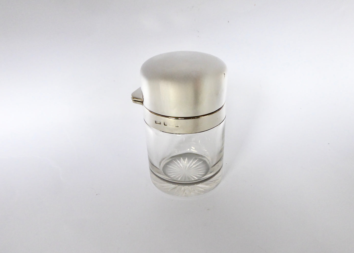 Antique bath Salts Jar 1903