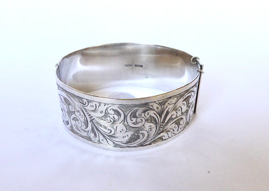Vintage Silver Bangle 1933