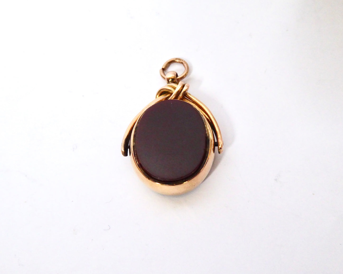 9ct. Gold Swivel Seal 1894
