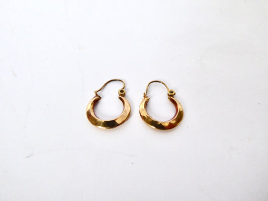 Circular Loop Earrings 9ct.