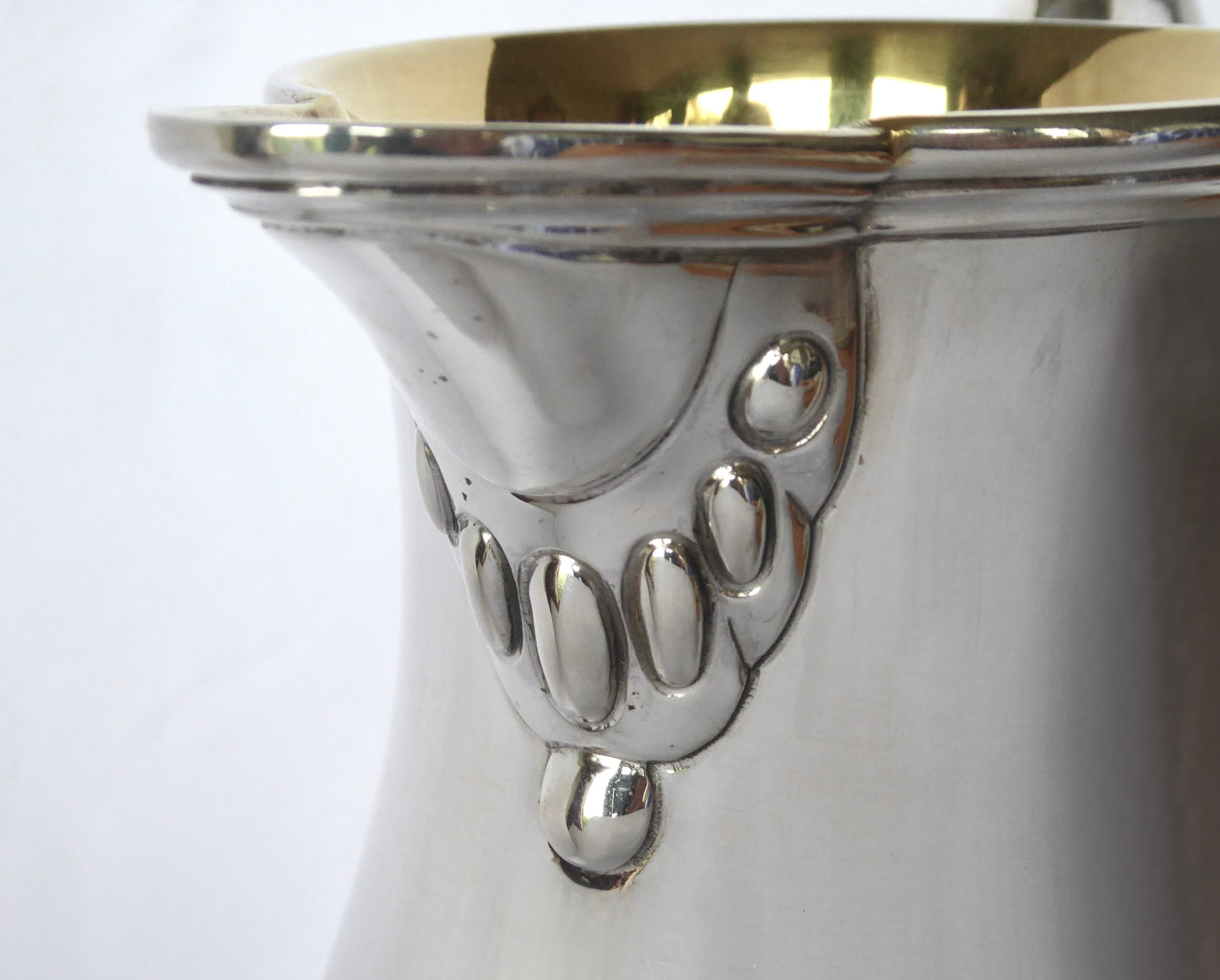 Large Irish Silver Hug 1972