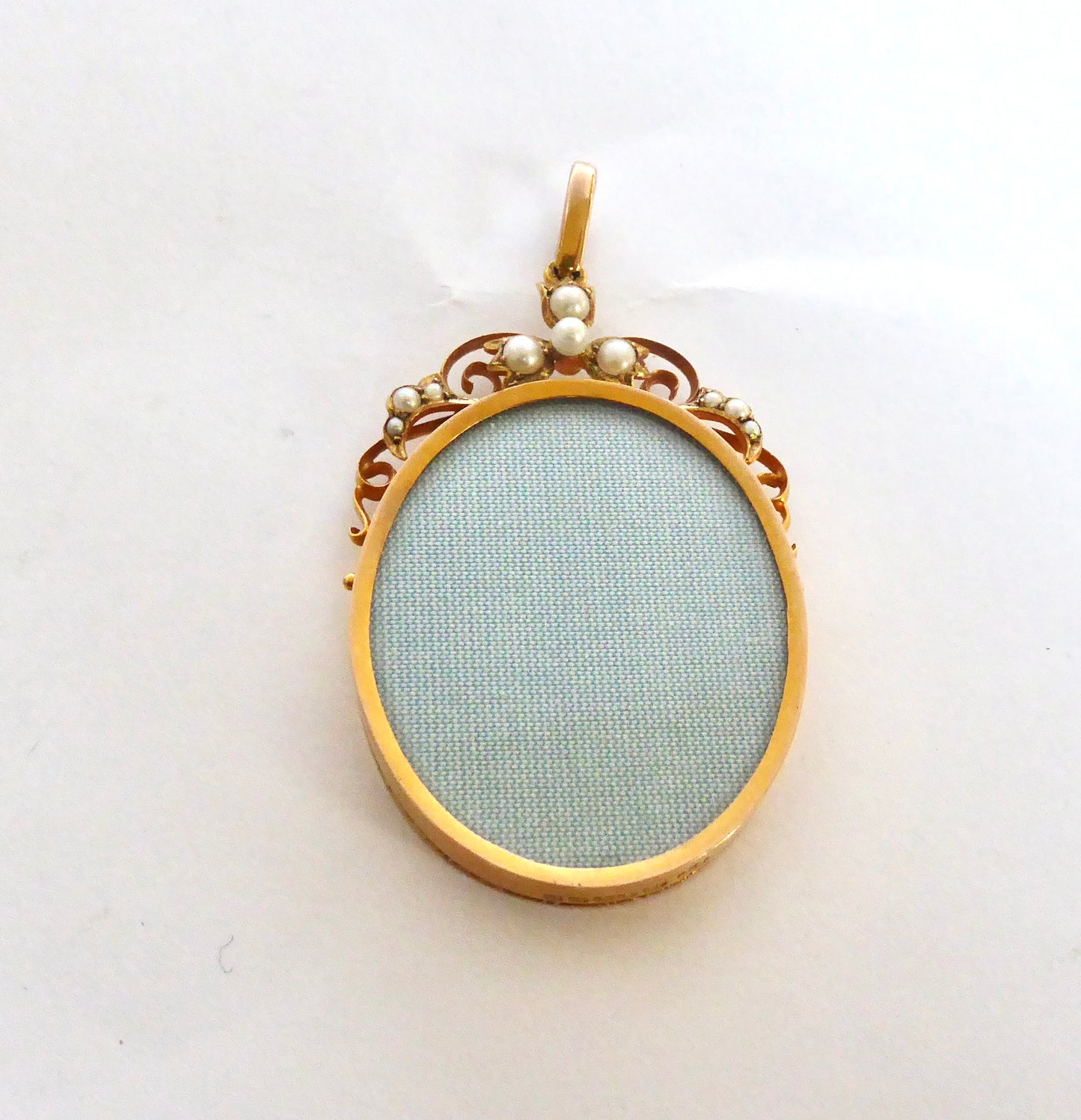 15ct. Gold Photo Locket 1904