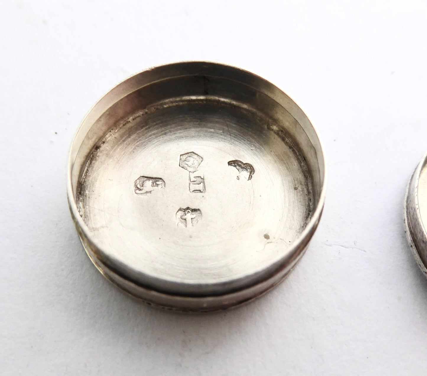 Bright Cut Box 1798