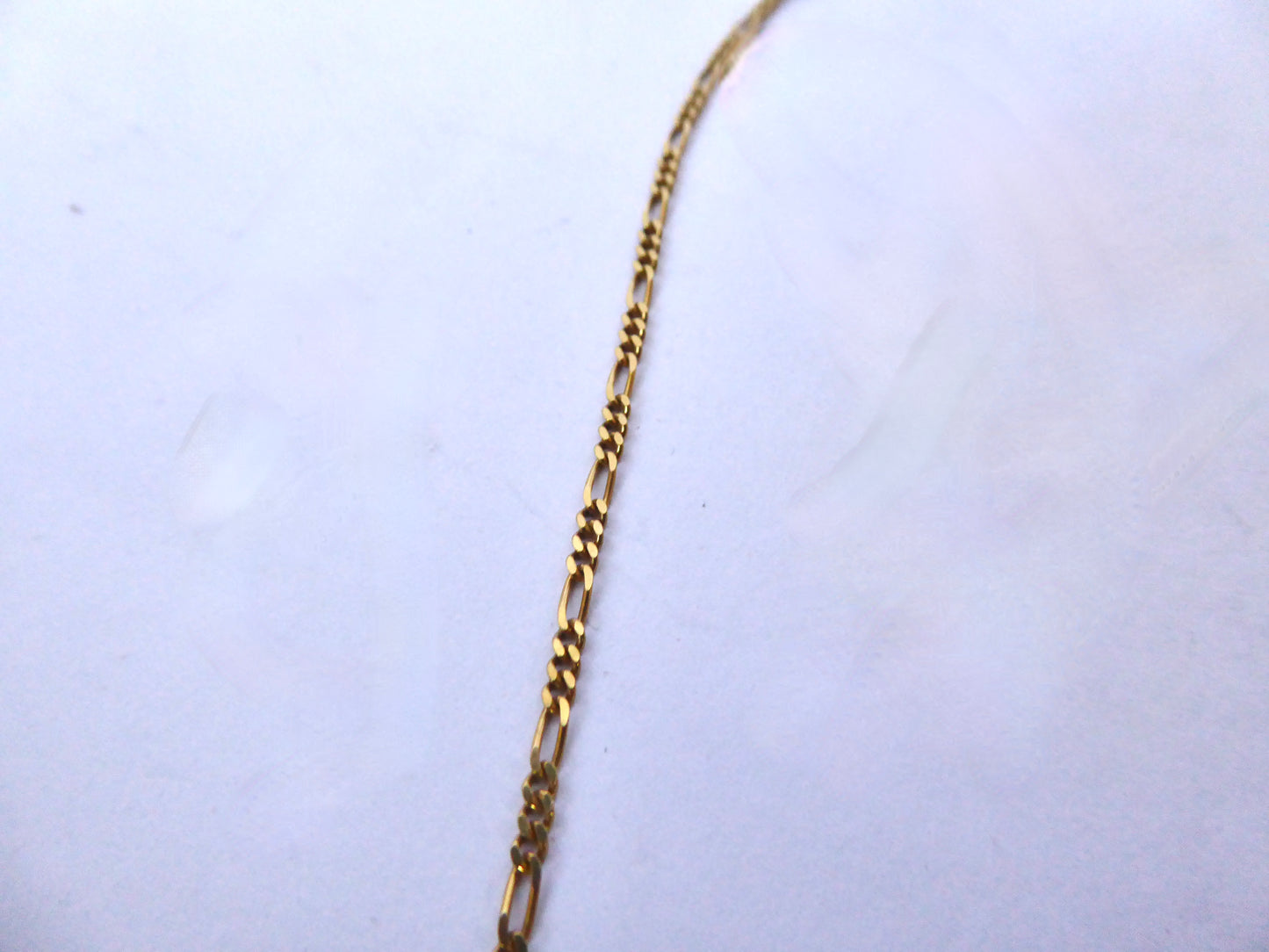 9ct. Figaro Chain