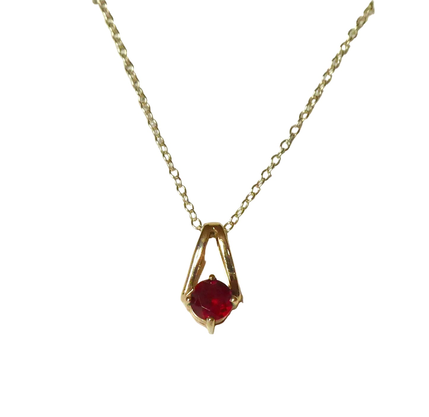 9ct. Garnet Pendant