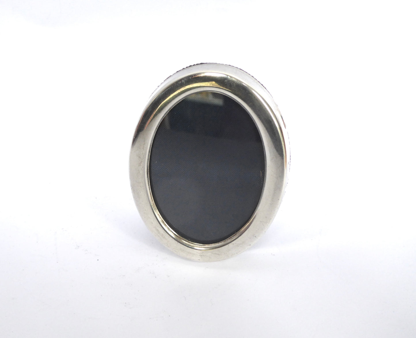 Oval Silver Photograph Frame