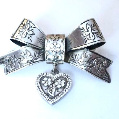 Silver Bow Brooch 1904