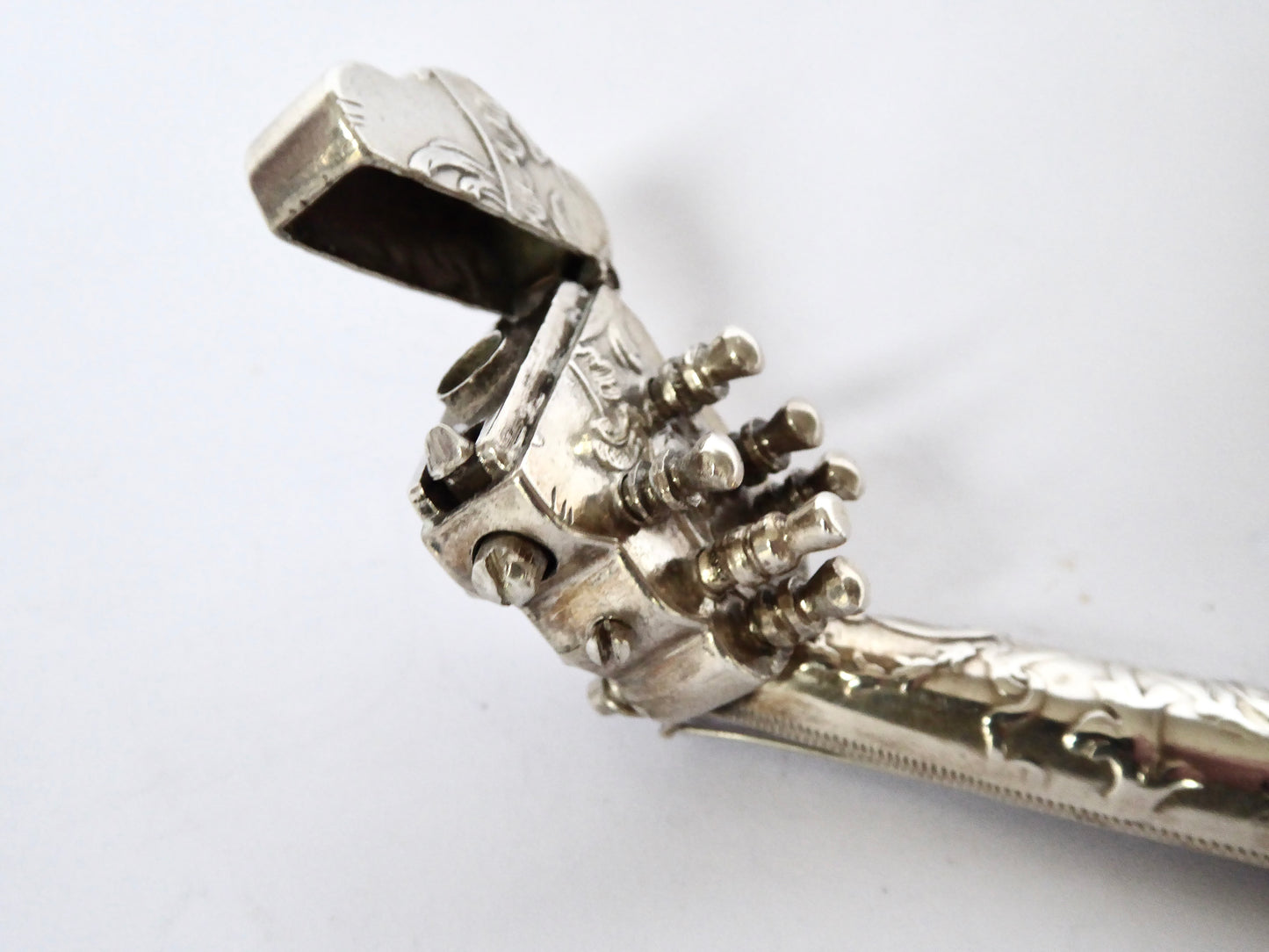 Novelty Silver Table Lighter