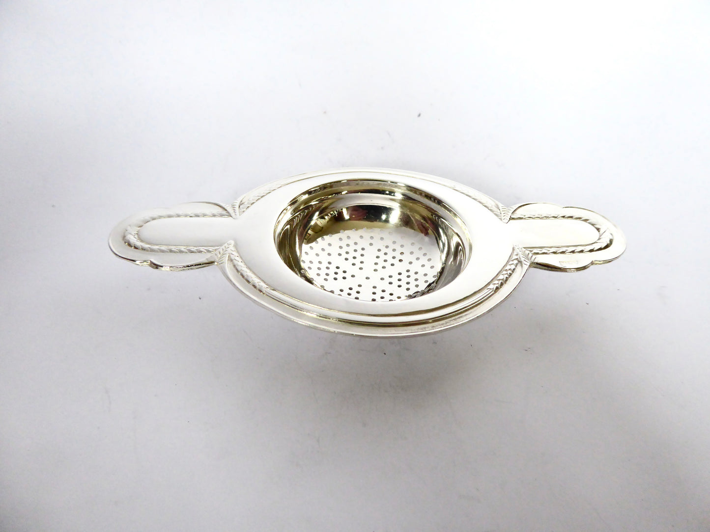 Two Handle Tea Strainer