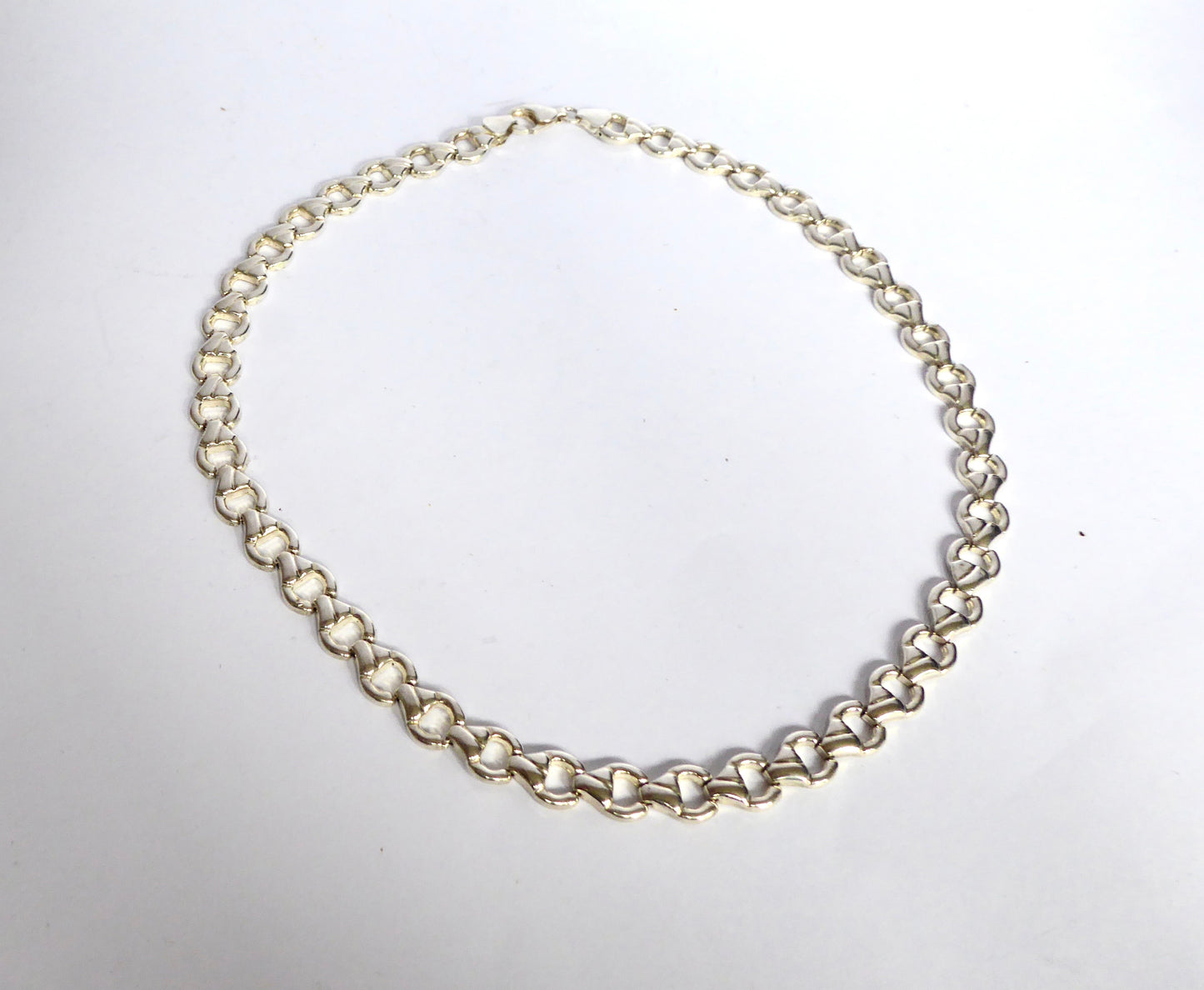 Silver Circular Link Neck Chain