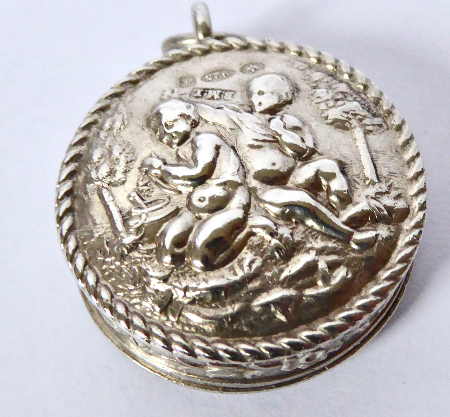 Silver Box Pendant 1909