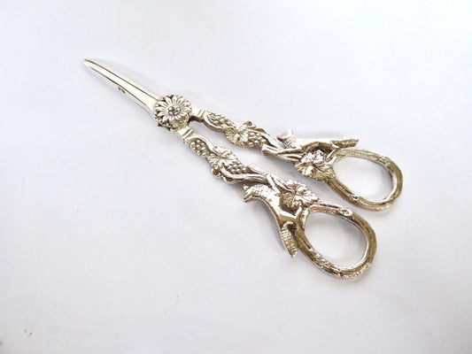 Silver Grape Scissors