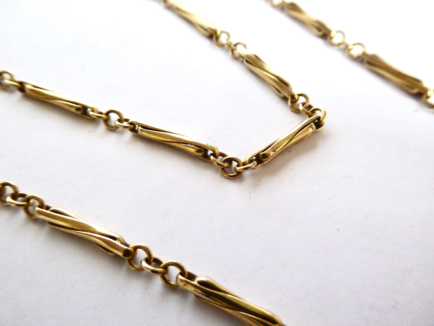 9ct. Gold Twist Link Neckchain