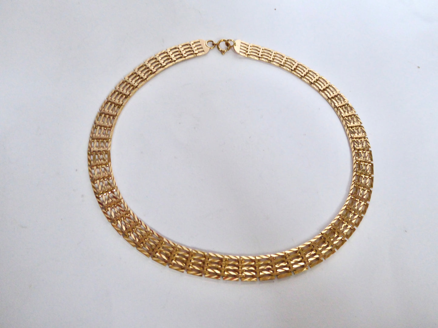 9ct. Collarette Necklace 1975