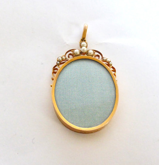 15ct. Gold Photo Locket 1904