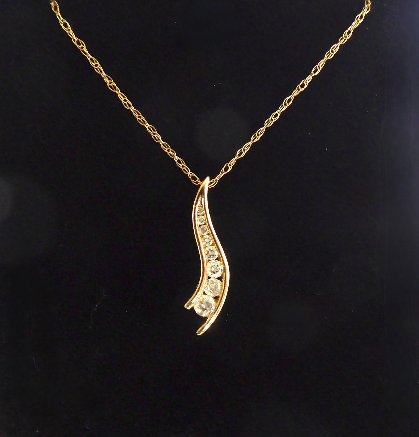 10ct. Diamond Pendant
