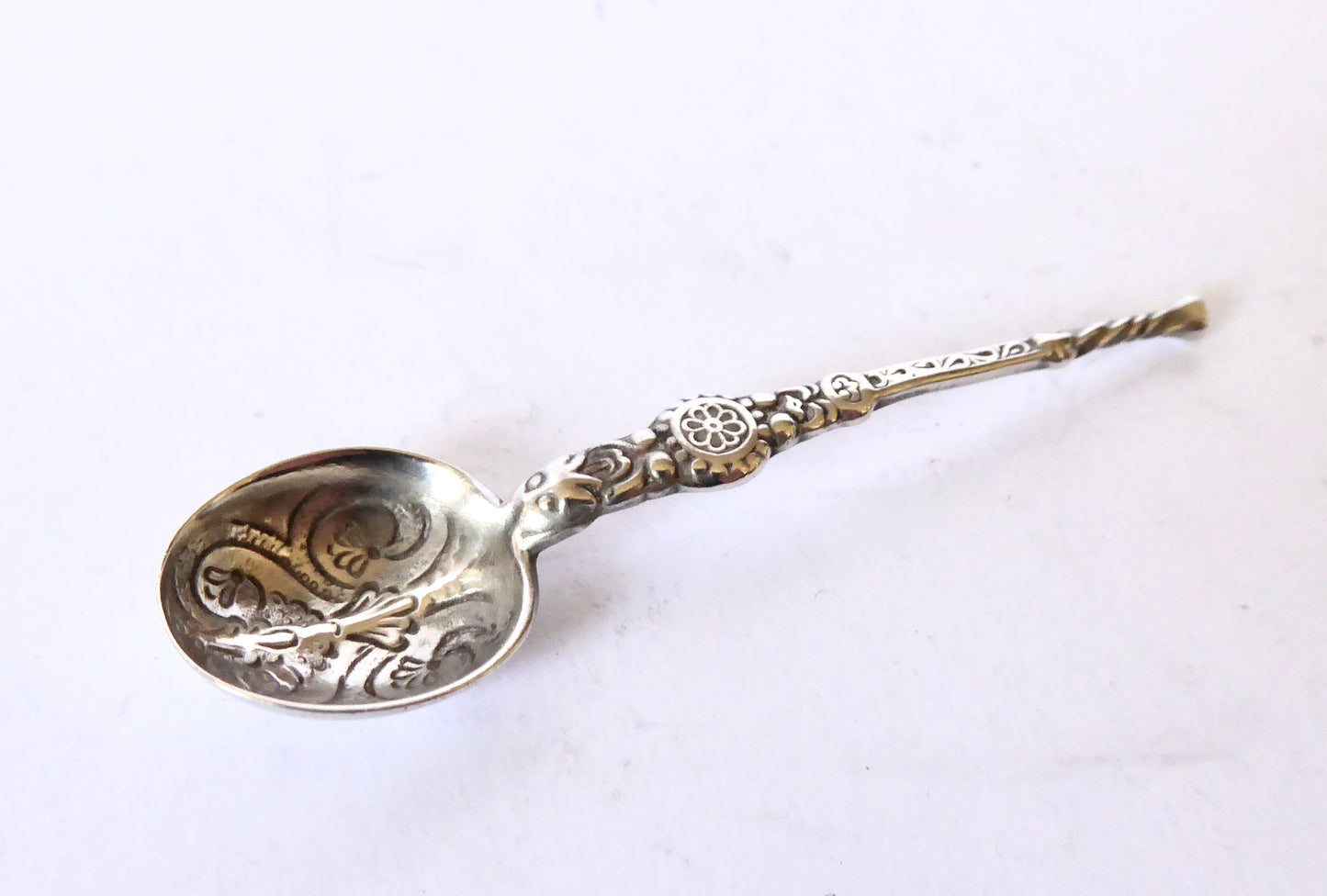 Coronation Salt Spoon 1901