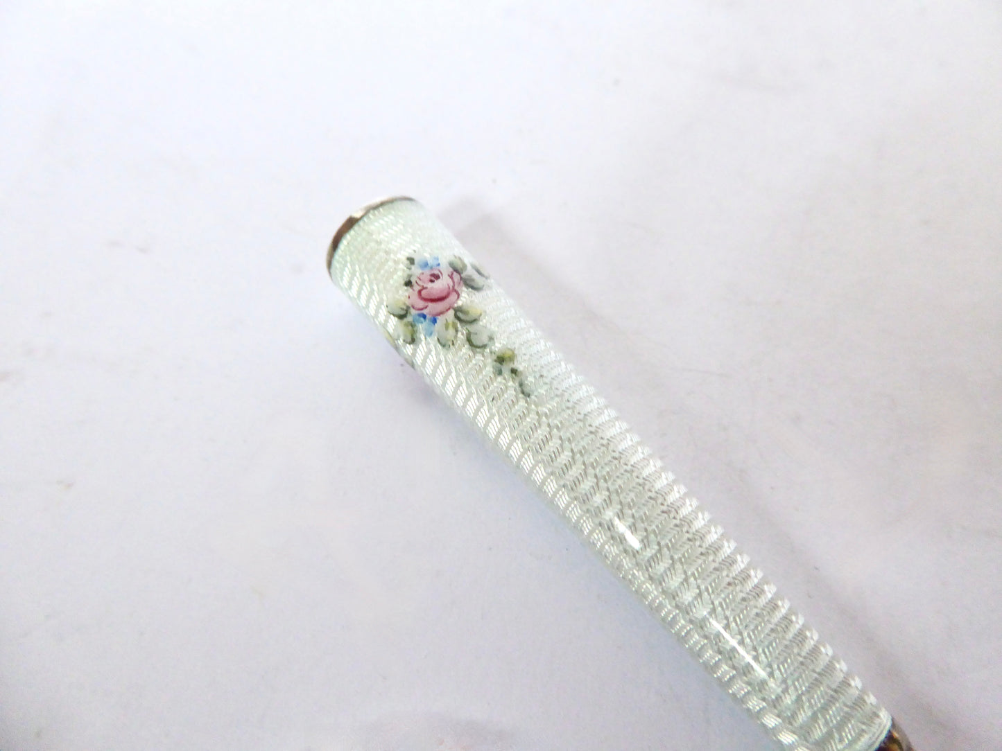 Enamel Cigarette Holder