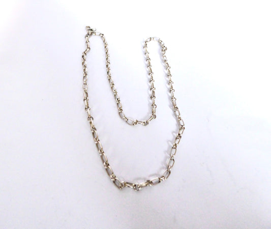 Silver Oval Link Necklace