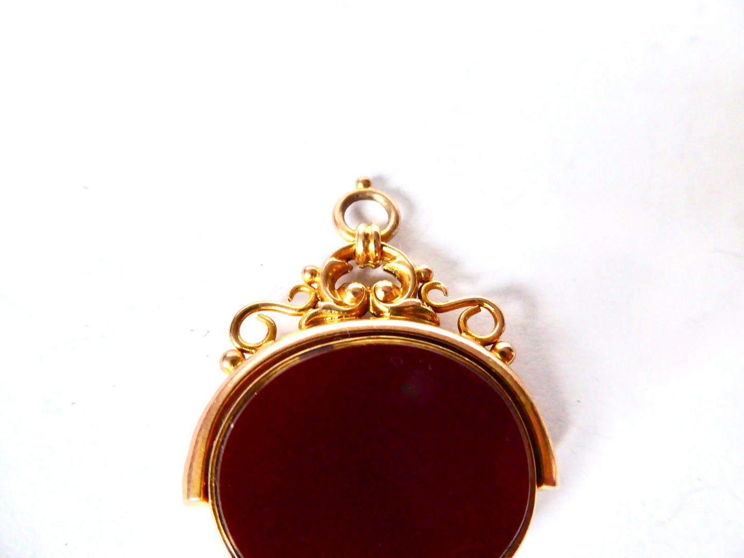 Antique Gold Swivel Seal