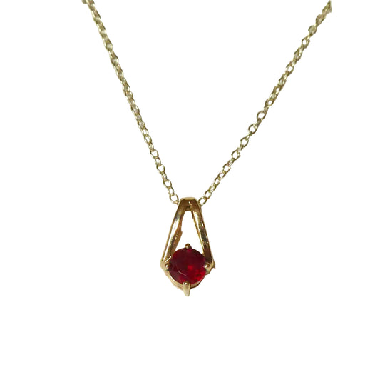 9ct. Garnet Pendant