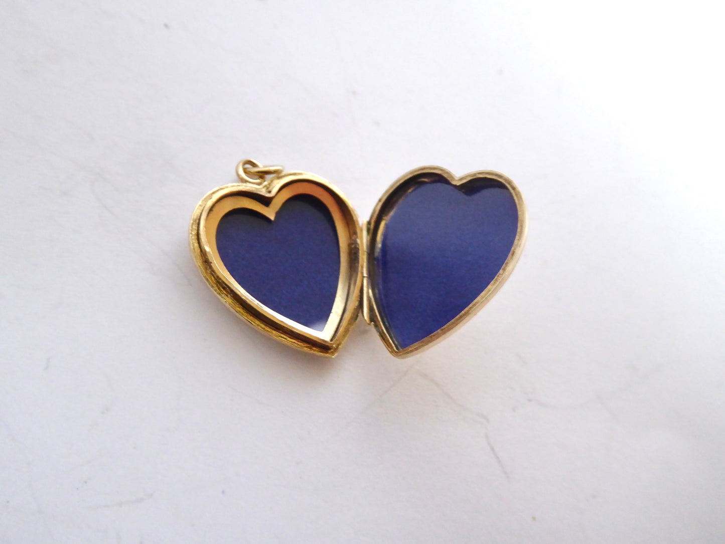 Vintage Gold Heart Locket 1950