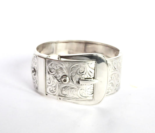 Vintage Buckle Bangle