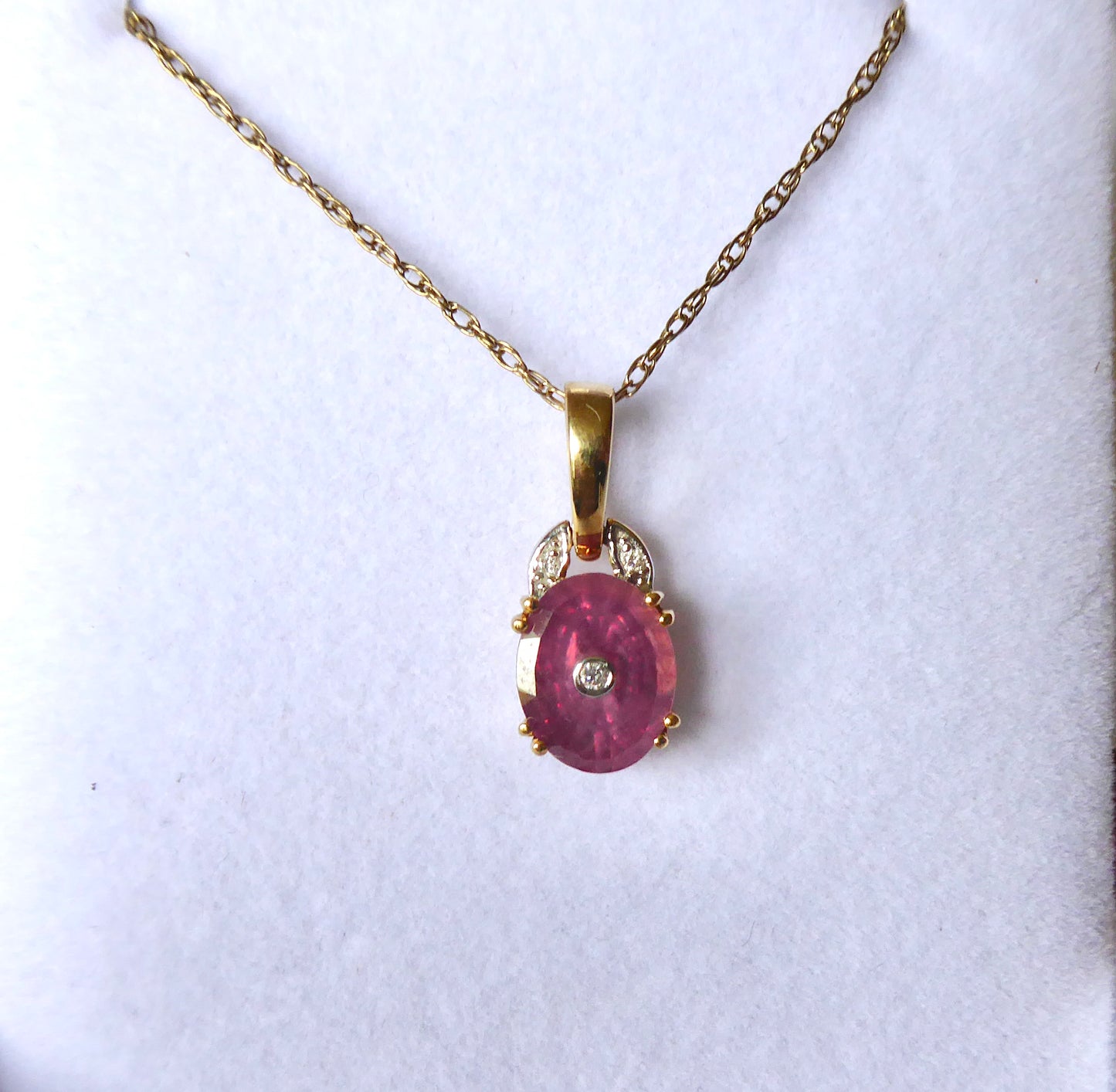 Pink Sapphire Pendant