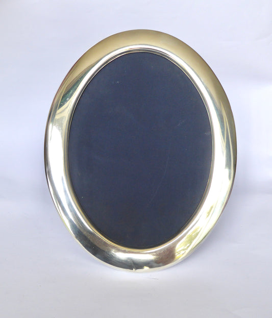 Large Oval Silver Frame