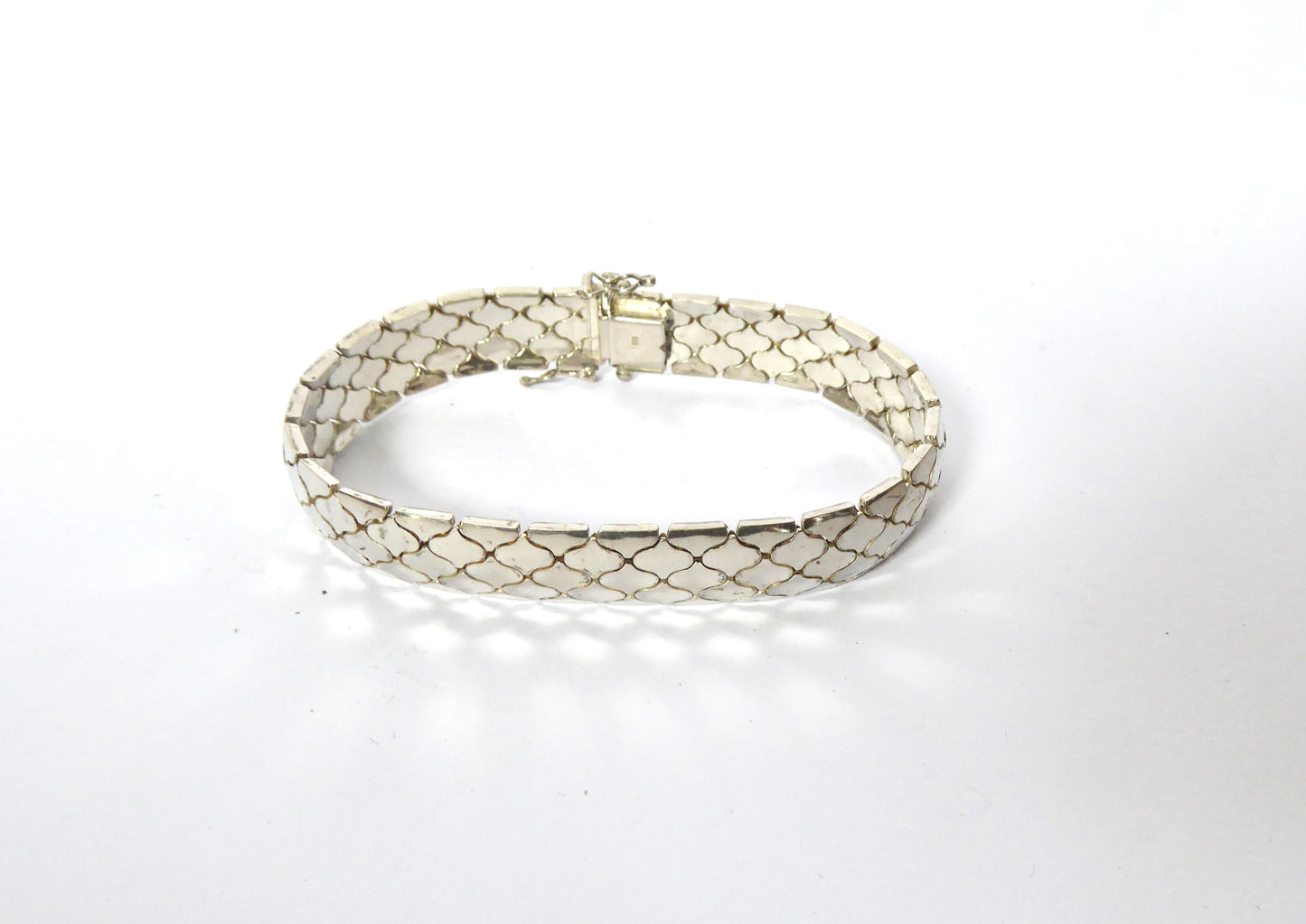 Flexible Silver Mesh Bracelet