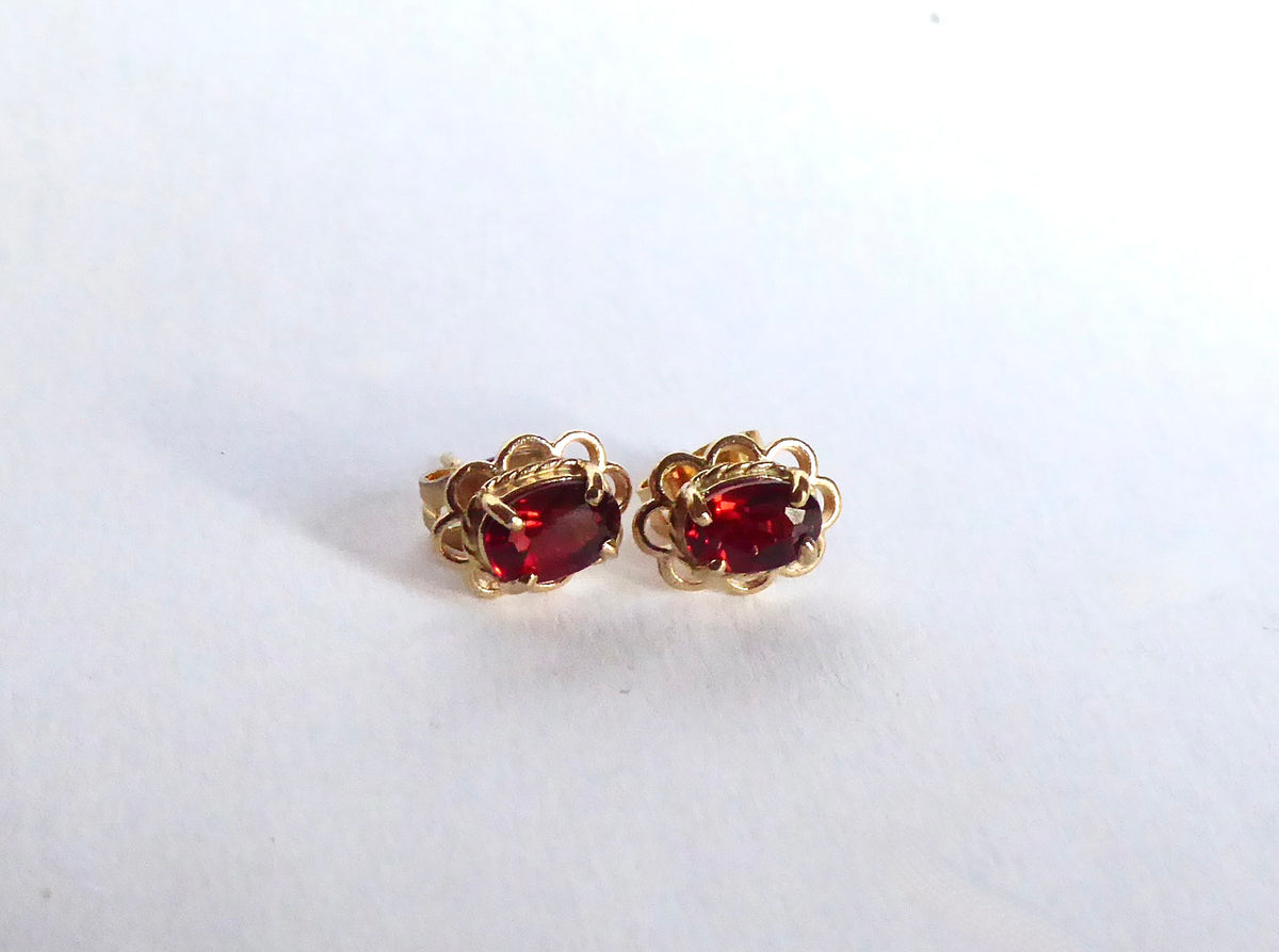 9ct. Gold Garnet Earrings