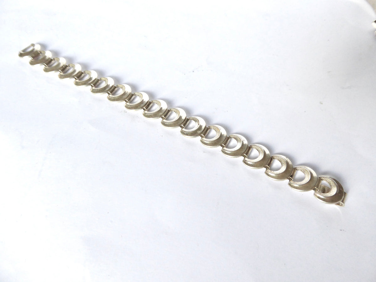 Silver Bracelet -Moon Links