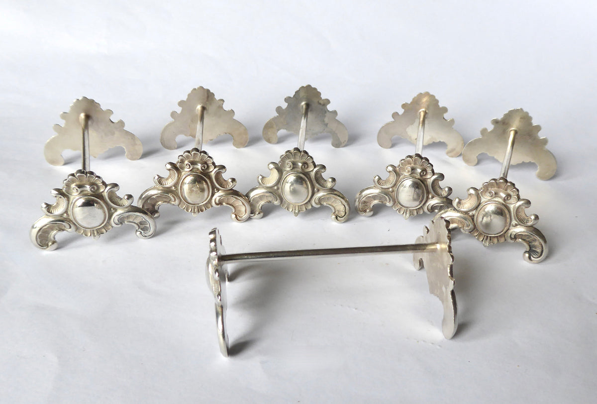 Ornate Knife Rests