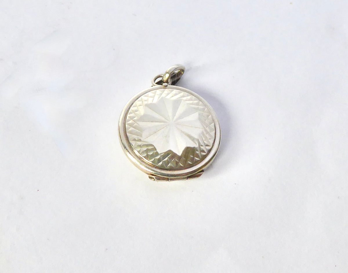Vintage Circular Silver Locket C. !950