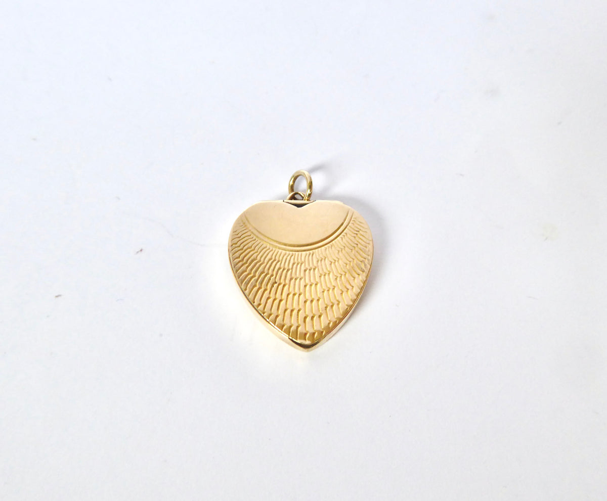 9ct. Heart Shape Locket